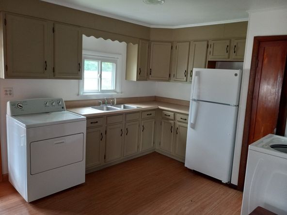 Professional Office : 112 Clinton Ave, Winslow, ME, 04901